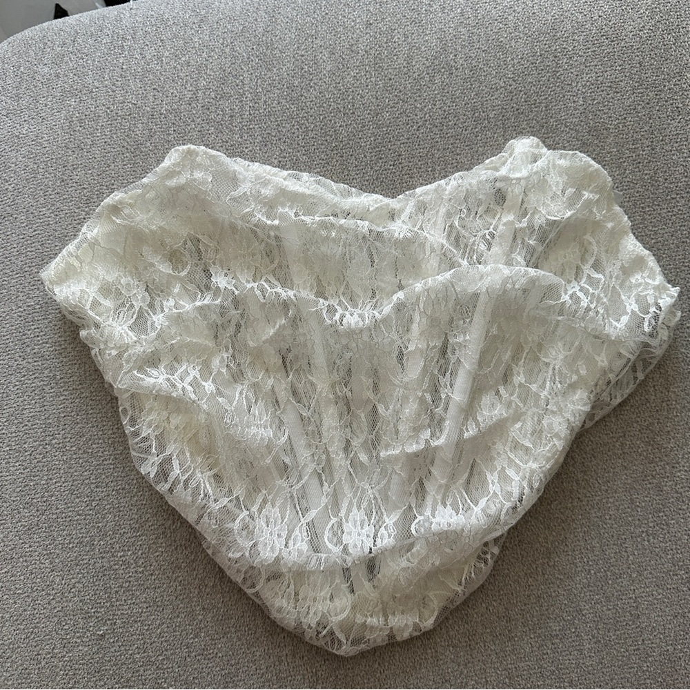 White lace corset crop top